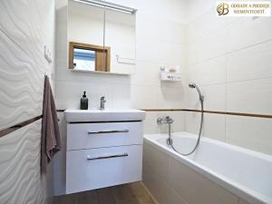 Prodej bytu 3+1, Postřelmov, Závořická, 70 m2