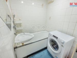 Prodej bytu 2+1, Kladno - Kročehlavy, Ukrajinská, 60 m2