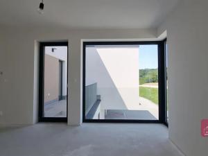 Prodej bytu 2+kk, Mokrá-Horákov, 67 m2