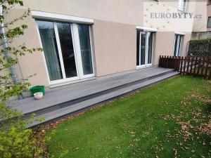 Pronájem bytu 1+kk, Praha - Strašnice, Strančická, 27 m2