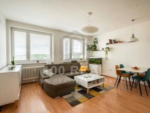 Pronájem bytu 3+1, Hradec Králové, Na Občinách, 86 m2