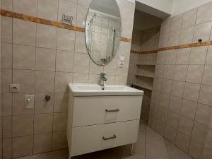 Pronájem bytu 2+kk, Beroun - Beroun-Centrum, Kostelní, 43 m2