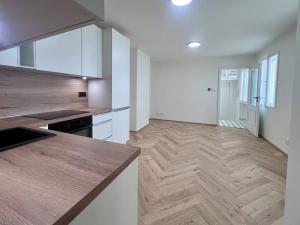 Prodej bytu 3+kk, Praha - Nové Město, Klimentská, 63 m2
