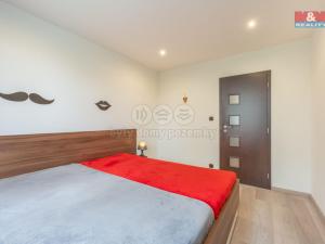 Prodej bytu 3+1, Kladno - Kročehlavy, Děčínská, 68 m2
