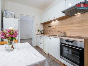 Prodej bytu 2+1, Pardubice - Zelené Předměstí, Jindřišská, 71 m2