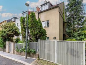 Prodej vily, Praha - Smíchov, Svátkova, 250 m2