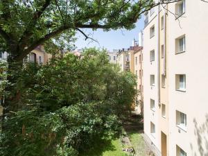 Pronájem bytu 2+1, Praha - Karlín, Urxova, 71 m2