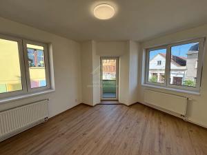 Pronájem bytu 2+1, Kralovice, Markova tř., 71 m2