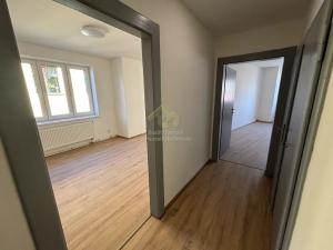 Pronájem bytu 2+1, Kralovice, Markova tř., 71 m2