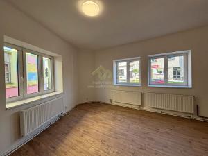 Pronájem bytu 2+kk, Kralovice, 69 m2