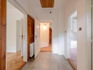 Prodej rodinného domu, Praha - Dolní Chabry, Obslužná, 100 m2