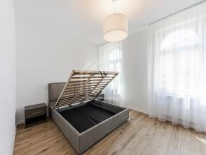 Prodej bytu 2+kk, Praha - Smíchov, Kmochova, 46 m2