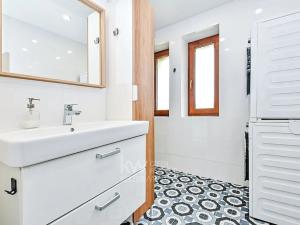 Pronájem bytu 3+kk, Praha - Košíře, Na Šmukýřce, 62 m2
