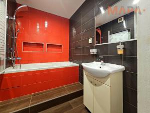 Prodej bytu 3+1, Jirkov, Krušnohorská, 62 m2