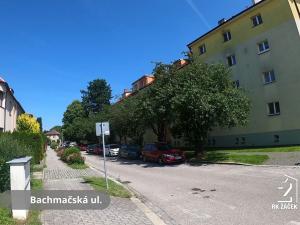 Prodej bytu 3+1, České Budějovice, Bachmačská, 62 m2