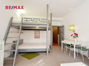 Pronájem bytu 1+kk, Praha - Vysočany, Prouzova, 36 m2