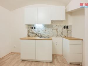 Prodej bytu 2+1, Praha - Nusle, Čestmírova, 56 m2