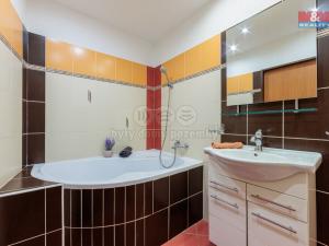 Prodej bytu 4+1, Planá, Bohušova, 96 m2
