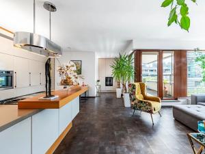 Pronájem bytu 3+kk, Praha - Karlín, Rohanské nábřeží, 127 m2