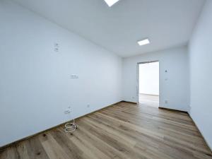 Prodej bytu 2+1, Brno, Kobylín, 53 m2