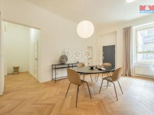 Prodej bytu 3+1, Praha - Vinohrady, Balbínova, 96 m2