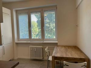 Pronájem bytu 2+1, Praha - Strašnice, Na hroudě, 58 m2