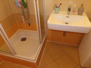 Prodej bytu 1+kk, Praha - Kyje, Pelušková, 42 m2