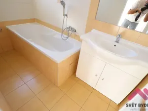 Pronájem bytu 2+kk, Praha - Krč, Humpolecká, 42 m2