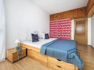 Pronájem bytu 3+kk, Praha - Černý Most, náměstí Plukovníka Vlčka, 86 m2