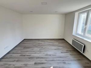 Pronájem bytu 2+kk, Ostrava, Zárubecká, 45 m2