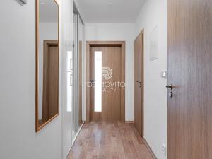 Prodej bytu 2+kk, Liberec, Duhová, 62 m2