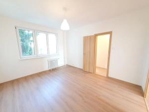 Pronájem bytu 2+1, Praha - Záběhlice, Jasmínová, 53 m2