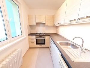 Pronájem bytu 2+1, Praha - Záběhlice, Jasmínová, 53 m2