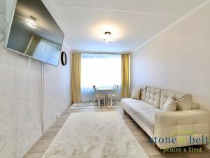 Prodej bytu 2+kk, Praha - Stodůlky, Borovanského, 43 m2