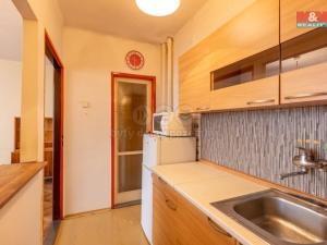 Prodej bytu 2+kk, Praha - Záběhlice, Púchovská, 47 m2