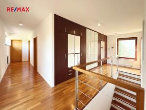 Prodej rodinného domu, Praha - Klánovice, Dohalická, 270 m2