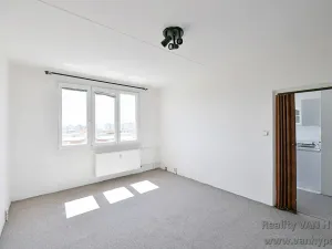 Prodej bytu 2+kk, Praha - Kamýk, Zárubova, 39 m2