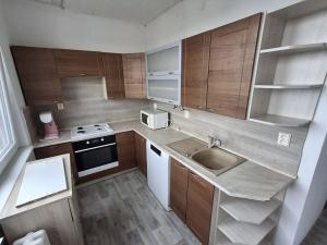 Prodej bytu 2+1, Aš, Dlouhá, 51 m2