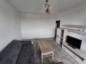 Prodej bytu 2+1, Aš, Dlouhá, 51 m2