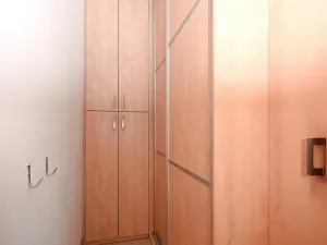 Pronájem bytu 2+kk, Praha - Bubeneč, Jednořadá, 65 m2