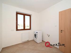Pronájem rodinného domu, Praha - Miškovice, Před skálou, 135 m2