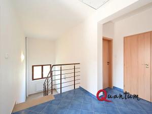 Pronájem rodinného domu, Praha - Miškovice, Před skálou, 135 m2