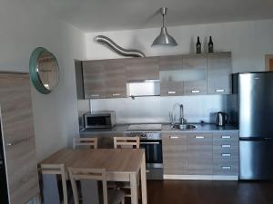 Pronájem bytu 1+kk, Praha - Žižkov, Olšanská, 37 m2