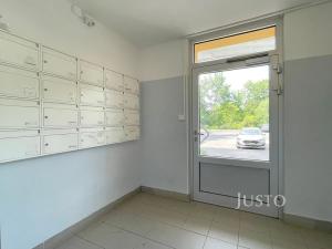 Prodej bytu 4+1, Praha - Troja, U Pentlovky, 73 m2