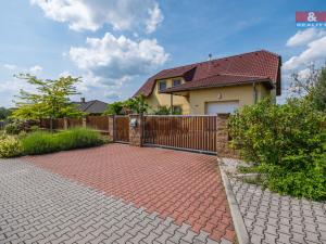 Prodej rodinného domu, Hostomice, Luční, 222 m2