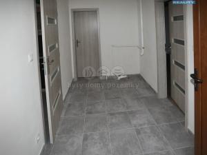 Pronájem bytu 4+1, Živanice, 120 m2