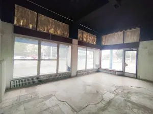Pronájem obchodního prostoru, Hradec Králové, třída SNP, 80 m2