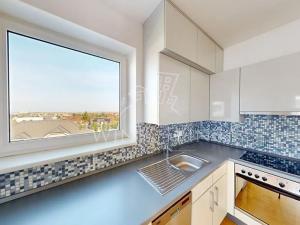 Pronájem bytu 3+kk, Praha - Kbely, Toužimská, 95 m2