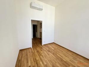 Pronájem bytu 3+kk, Praha - Staré Město, Národní, 68 m2