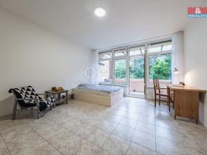 Prodej bytu 1+kk, Praha - Zbraslav, Spojařů, 32 m2